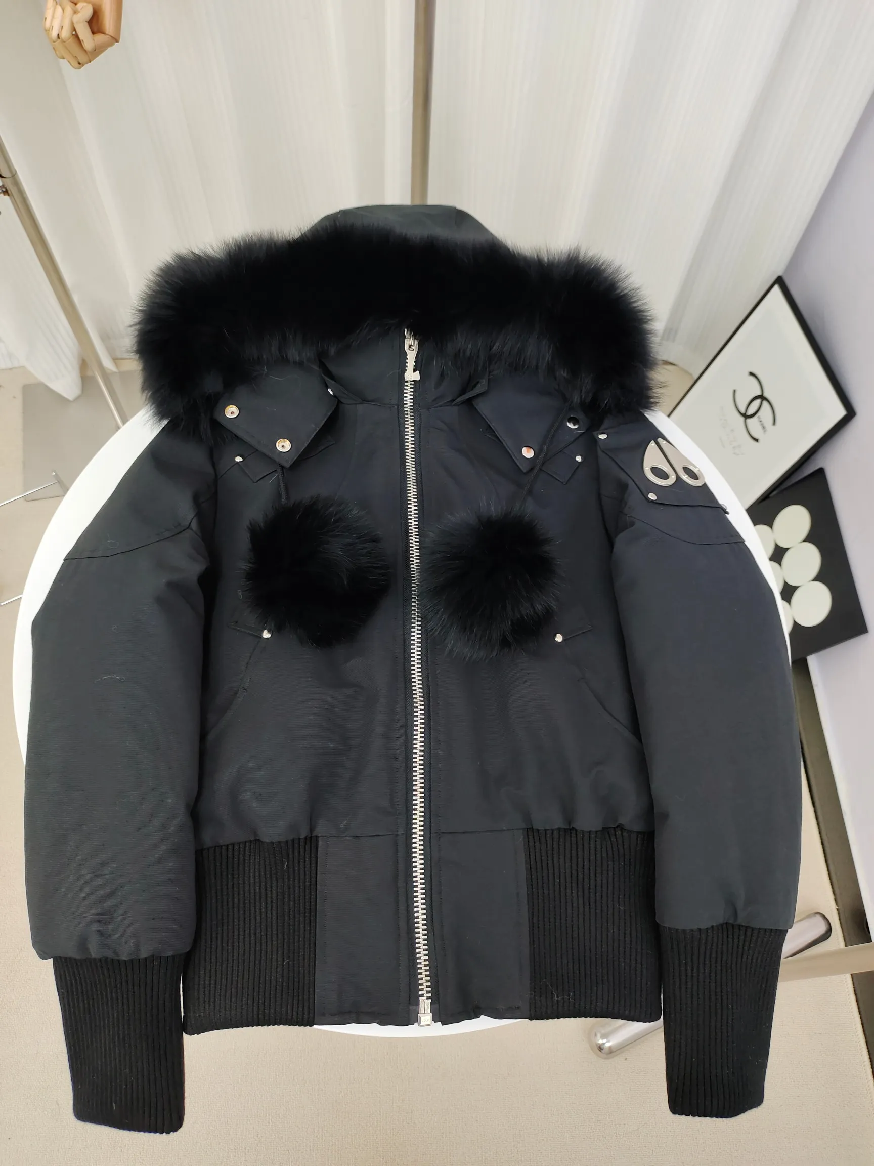 （ ） 03 Moose Knuckles ， ins 、 、 。 ， ， ！ ， ， ， Sizes: XS XL